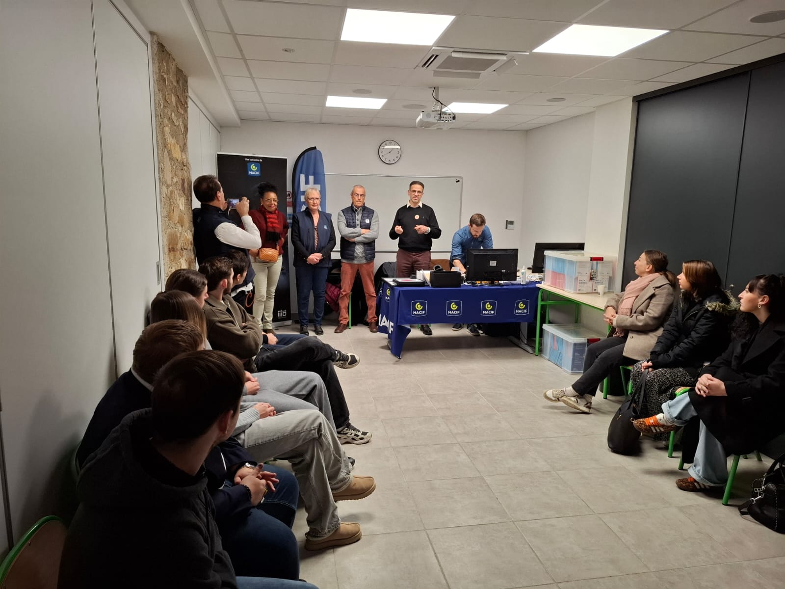 exercice pratique au CFA avec un escape game immersif pour les élèves