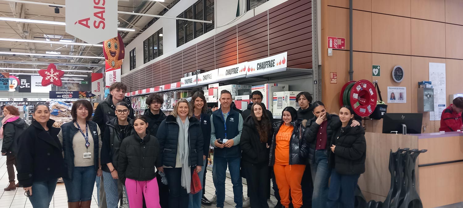 Les apprentis CAP du CFA Cévennes Formations Alès en visite à carrefour